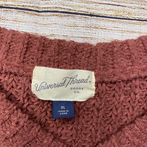 Sweater - Picture 2 of 3